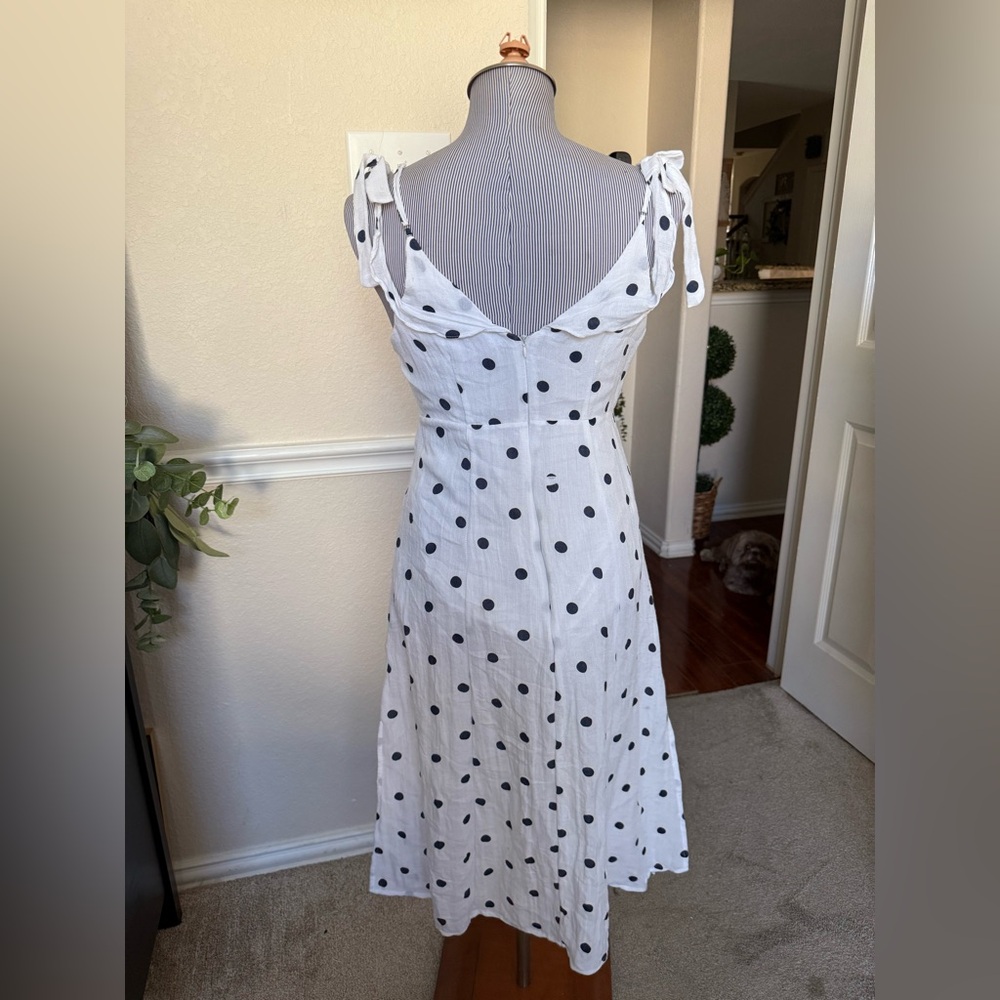 Polka Dot Button-Up Shirt ESSUE MEDIUM - Picture 14 of 16
